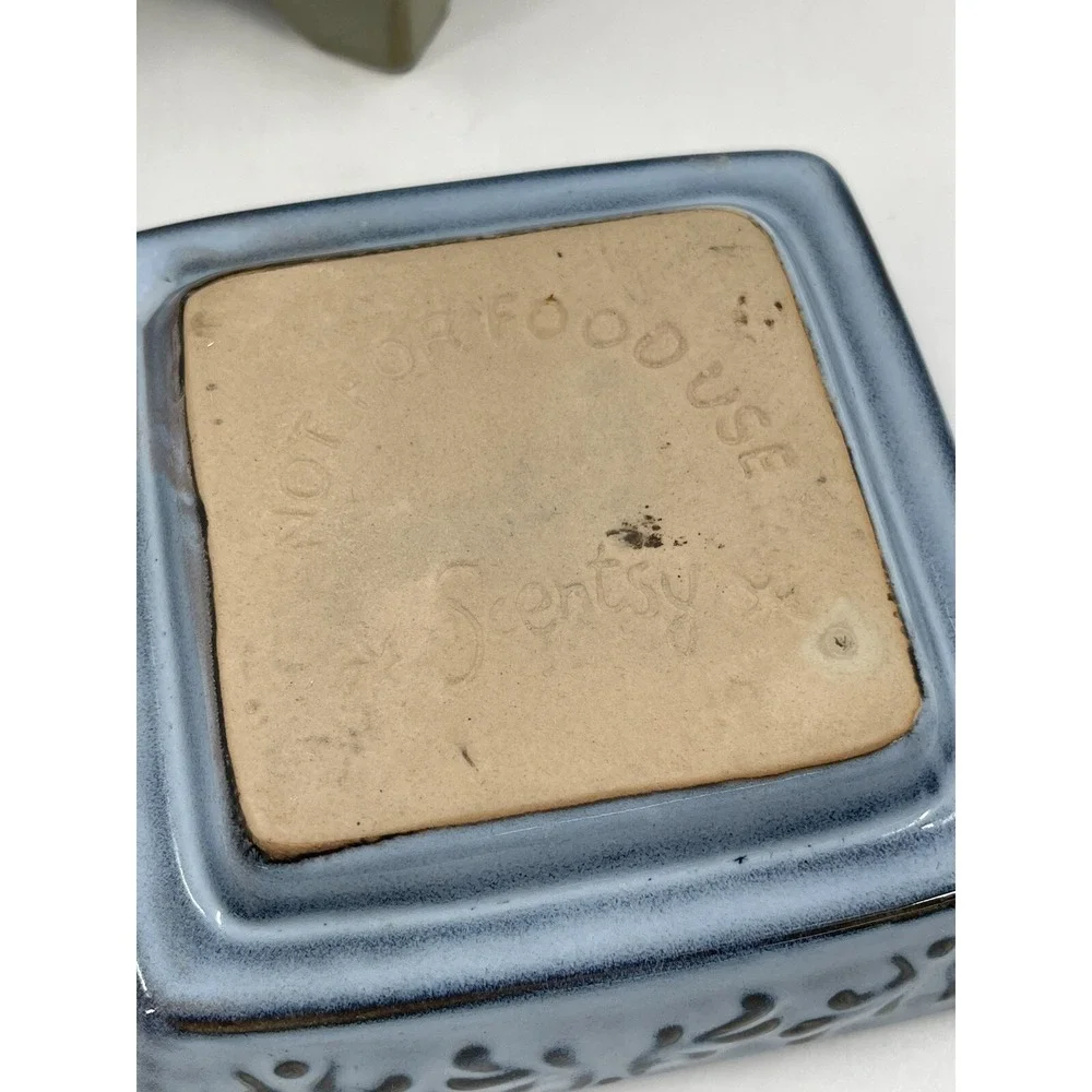 Scentsy piece by
